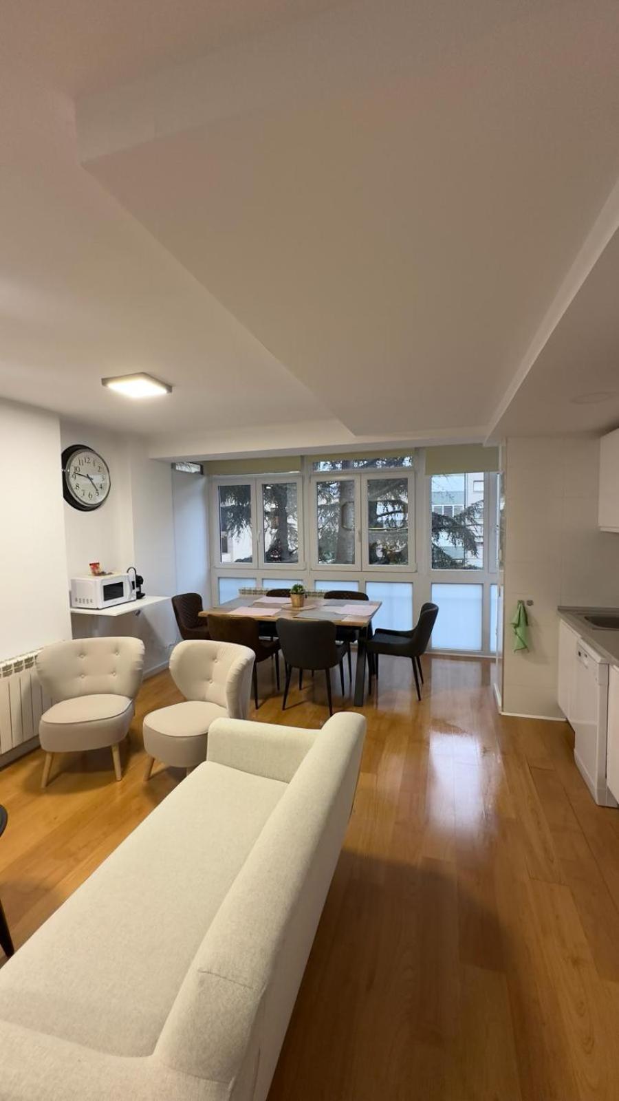 Apartamento De Lucerito Apartment ฮากา ภายนอก รูปภาพ